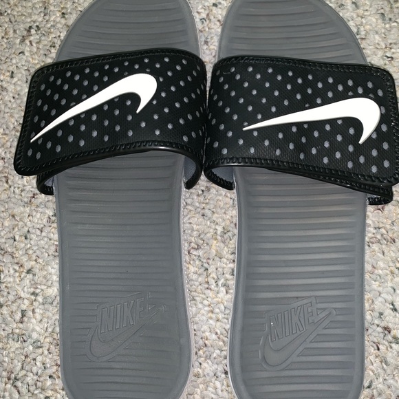 Nike Shoes - Nike Slides